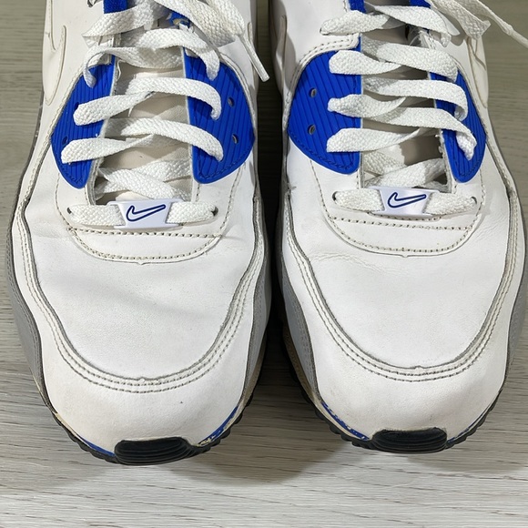 Nike Air Max shoes - Picture 2 of 12